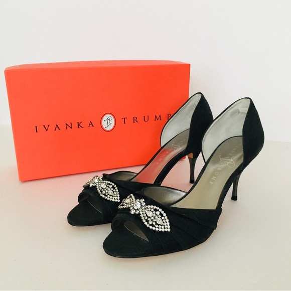 Ivanka Trump Black Fabric Bridal Pumps Size 9.5 M - Picture 3 of 9